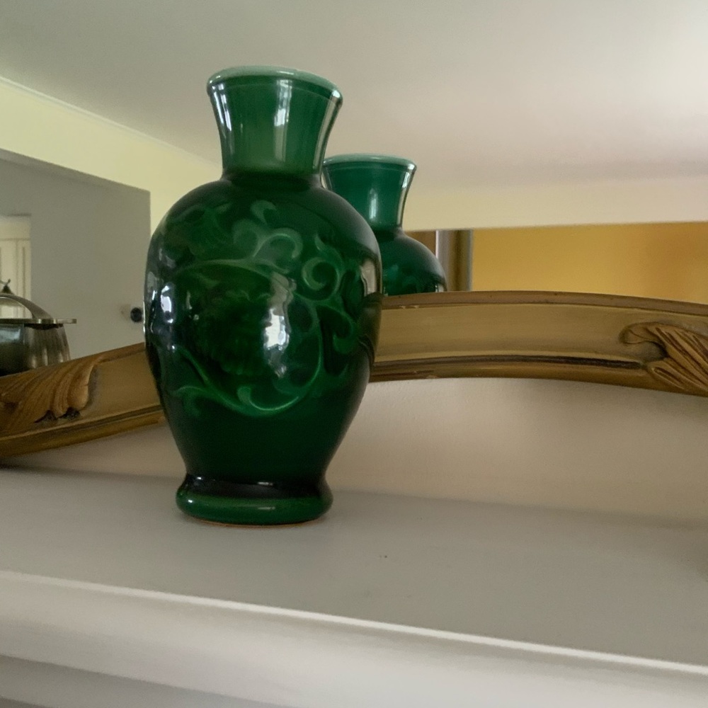 Vintage 1981 Jade Green Avon Vase